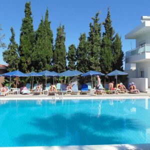 Hotel Paleos Apartments