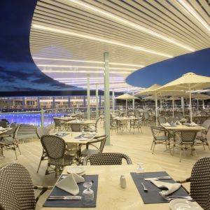 Arina Beach Hotel