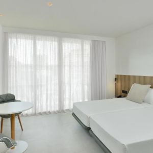 INNSiDE Calvia Beach ex. Calvia Beach Plaza