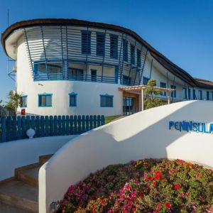 Pensiunea Peninsula Resort