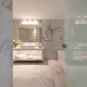 High Beach White the Villa Collection
