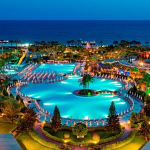 Hotel Miracle Resort