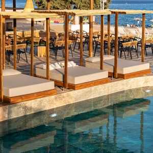 Costa Lindia Beach Resort