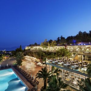 Hotel Pine Bay Holiday Resort