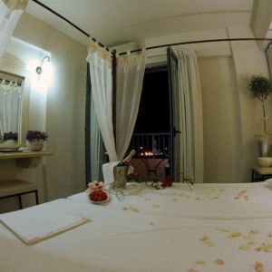 Hotel Golden Bay Apartments