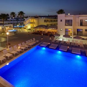 Melpo Antia Hotel and Suites