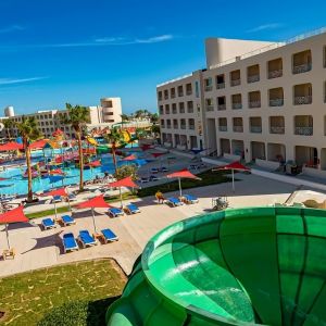 Hotel Titanic Resort and Aqua Park