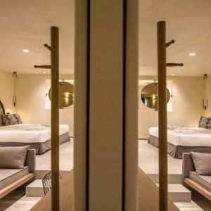 Petousis Hotel and Suites