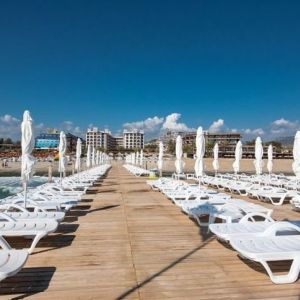 Quattro Beach Spa Resort