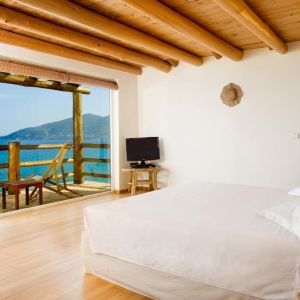 Gloria Maris Hotel