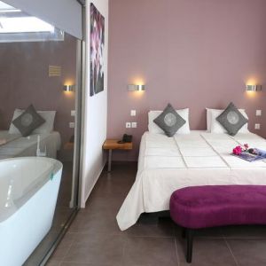 Hotel Pantokrator