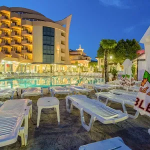 Hotel Fiesta M