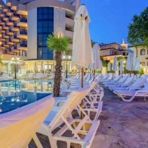 Hotel Fiesta M
