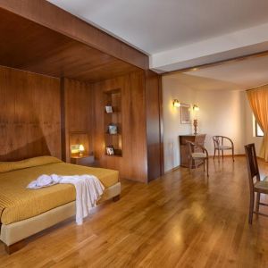 Hotel Athina Palace Resort and Spa