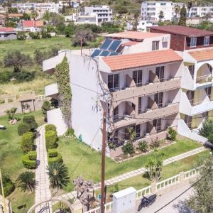 Jimmys Garden Apartotel