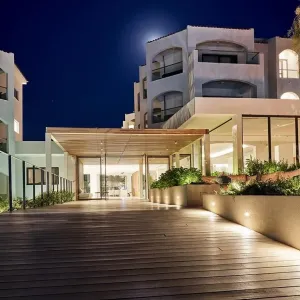 Hotel Caravel Resort and Spa