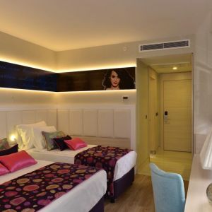 Azura Deluxe Resort and Spa