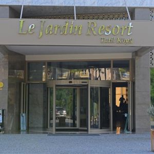 Hotel Queens Park le Jardin
