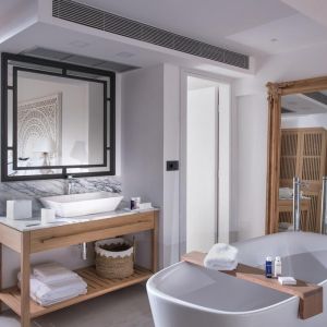 Hotel Abaton Island Resort