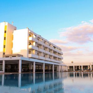 Piere Anne Beach Hotel