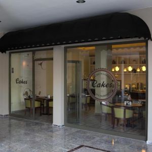 Paloma Marina Suites