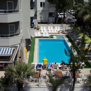 Hotel Myra
