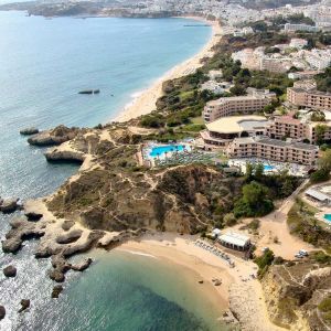 Hotel Auramar Beach Resort