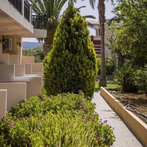 Vantaris Garden Hotel