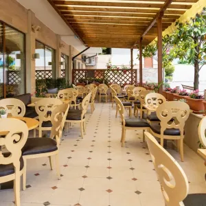 Hotel Garden of Eden