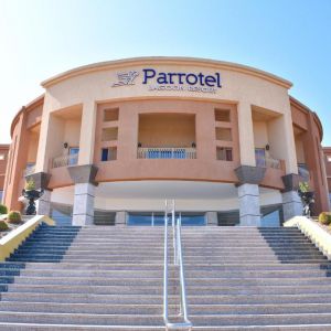 Parrotel Lagoon Waterpark Resort
