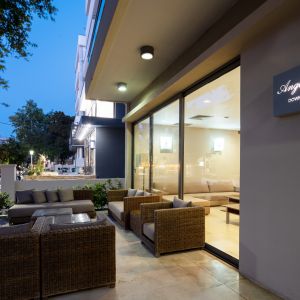Angela Downtown Hotel