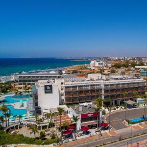Hotel Faros