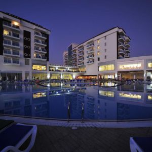 Cenger Beach Resort