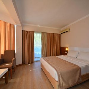 Annabella Park Hotel