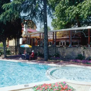 Hotel Estreya Palace