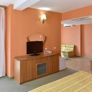 Hotel Estreya Palace