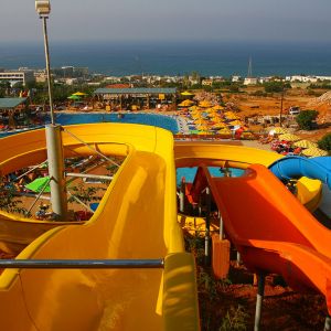 FAMILY WORLD AQUA SUN VILLAGE