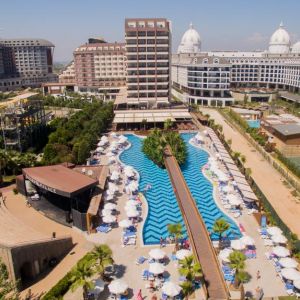 Hotel Saturn Palace