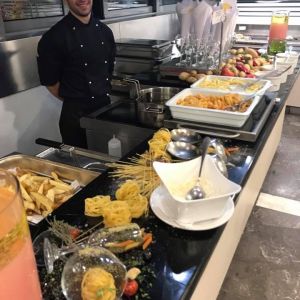 Hotel Semiramis City