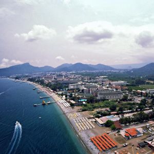 Hotel Armas Beach