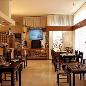 Aristea Hotel
