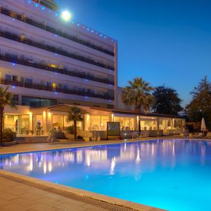 Hotel Olympian Bay
