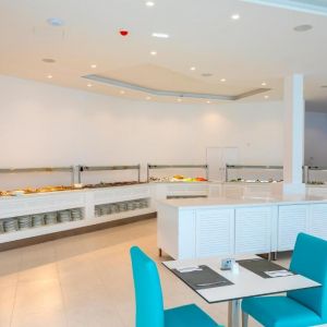Limanaki Beach Hotel and Suites