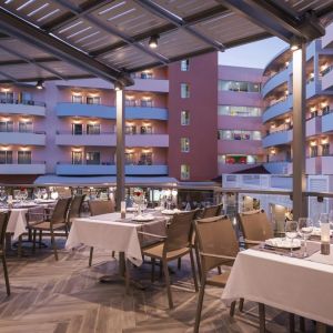 Hotel Bio Suites