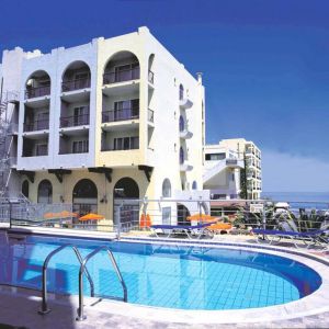 Hotel Lefkoniko Bay