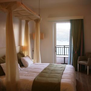 Hotel Mirini