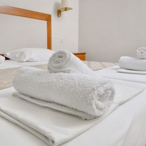 Ioni Hotel
