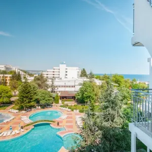 Hotel Laguna Garden
