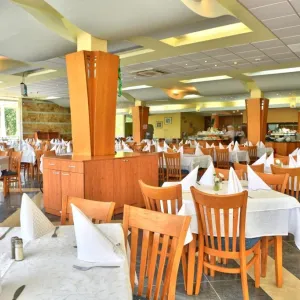 Hotel Laguna Garden