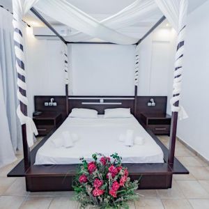 Hotel Elani Bay Resort